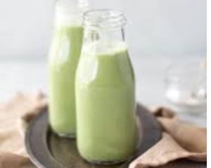 Keto Iced Matcha Latte